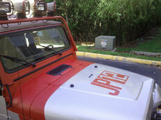 jurassic-park-jeep-2.jpg