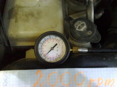 61. давление масла 2000рпм - 2,3бар(230кПа).jpg