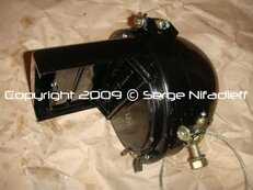 FG127_02.jpg
