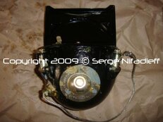 FG127_08.jpg