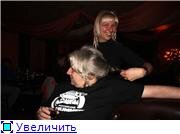 2c825b7749d3t.jpg